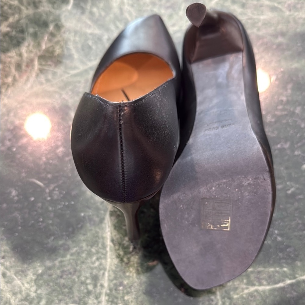Black Lanvin Pumps EUC size 37.5/7.5 - Picture 7 of 10